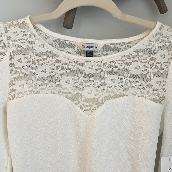 Leo Meets Virgo long sleeve shirt in white - Picture 2 of 4